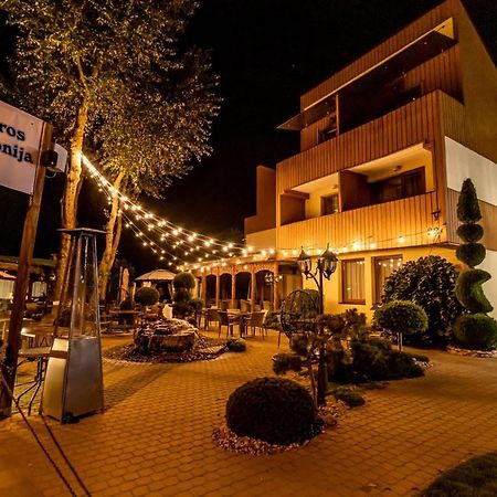 Floros Simfonija Šventoji Exterior foto