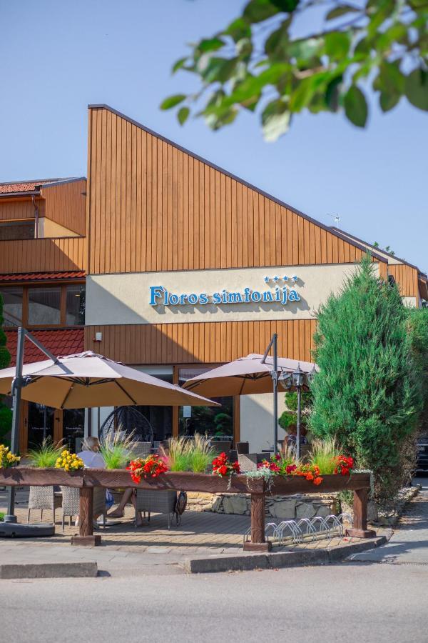 Floros Simfonija Šventoji Exterior foto