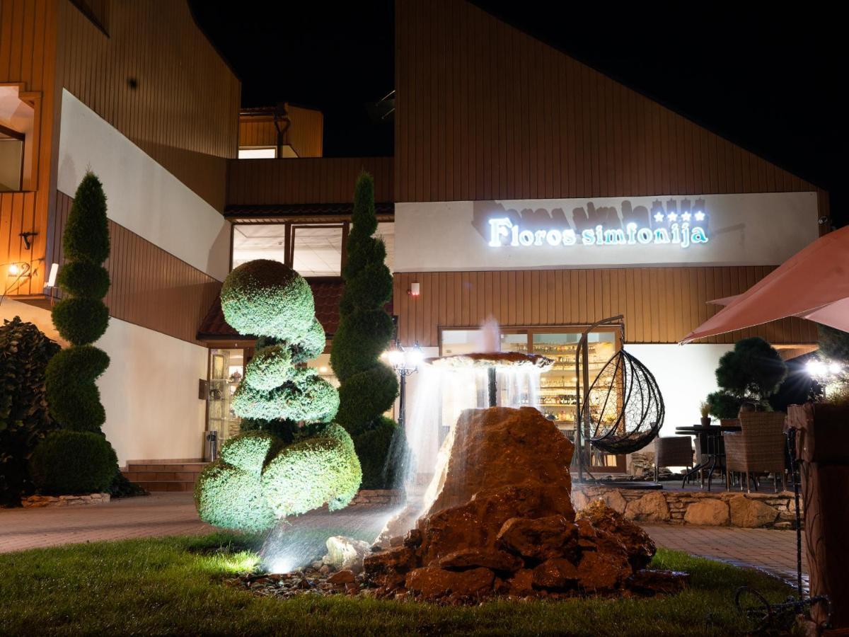 Floros Simfonija Šventoji Exterior foto