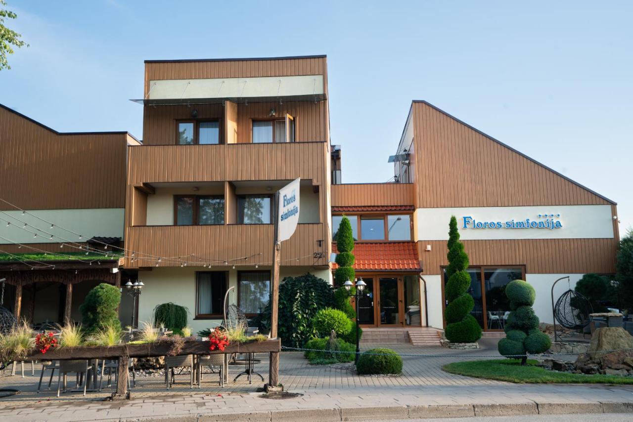 Floros Simfonija Šventoji Exterior foto
