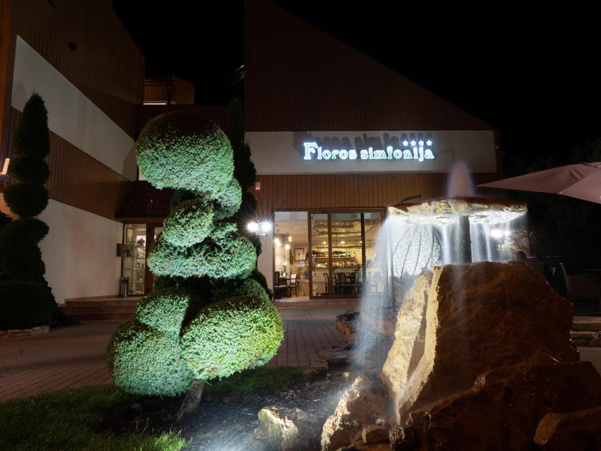 Floros Simfonija Šventoji Exterior foto