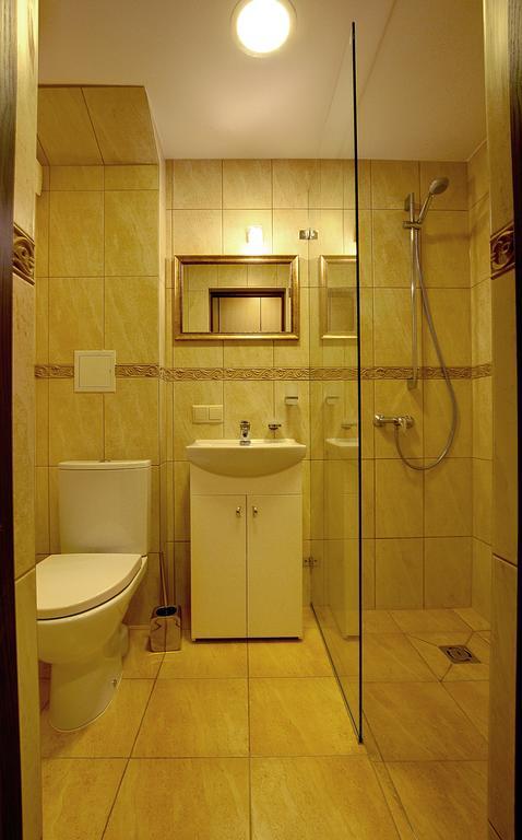Floros Simfonija Šventoji Quarto foto